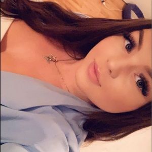 Meet your Posher, Celeste